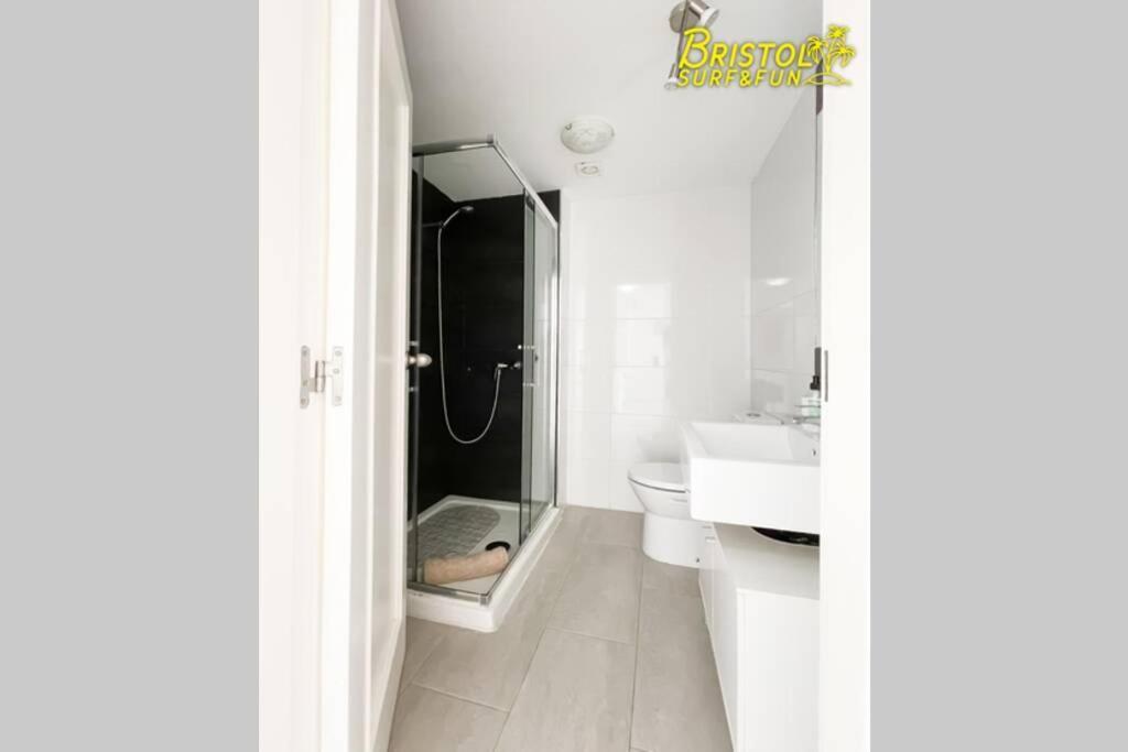 קורלחו B-Rent Bristol Beach Surf & Fun מראה חיצוני תמונה